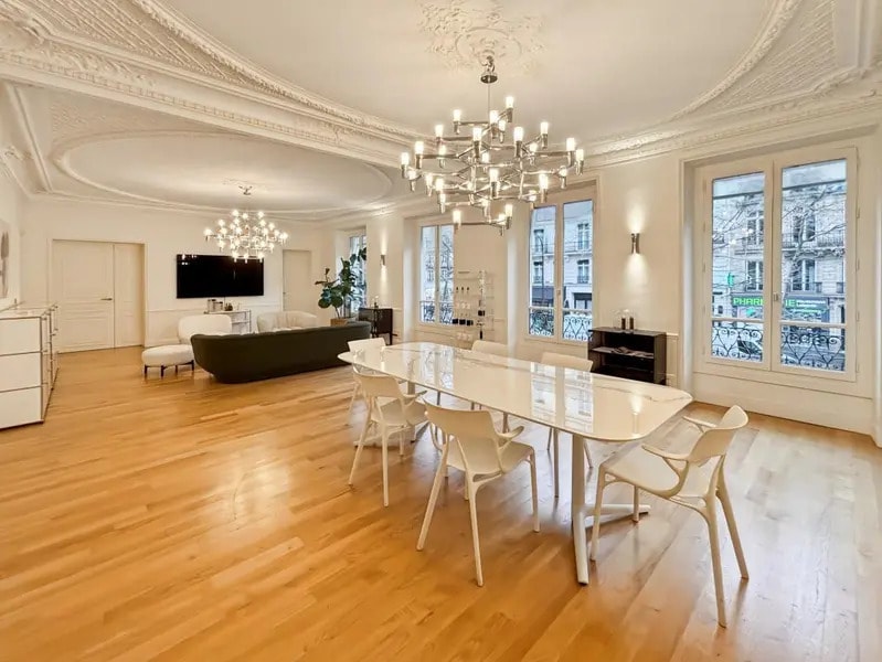Bureau dans Paris à louer Photo de l’immeuble– Image 1 sur 9