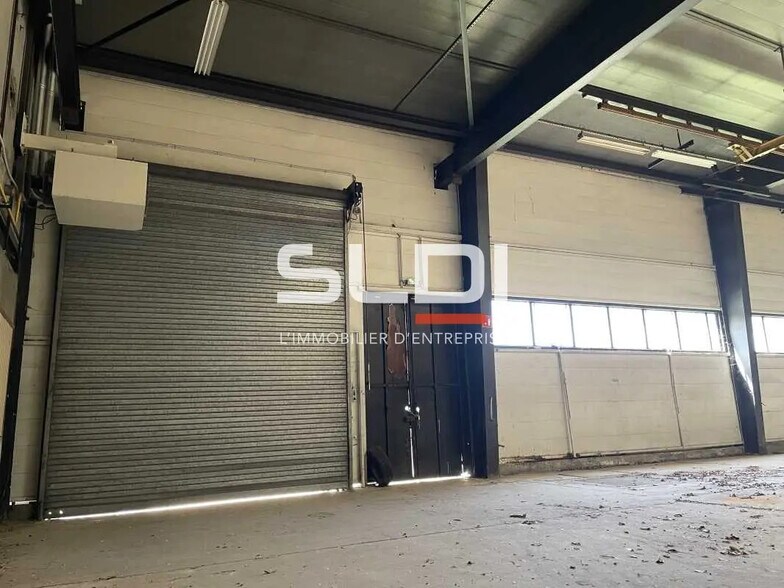 Local d'activités dans Vénissieux à vendre - Photo intérieure – Image 2 sur 6