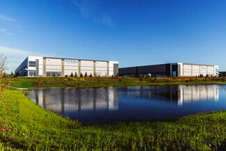 Plus de détails pour Fulton Creek Building, Edmonton, AB - Industriel/Logistique à louer
