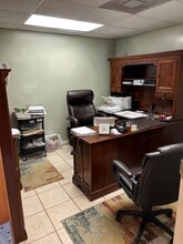 7812 Symmes Rd, Gibsonton, FL à louer Photo intérieure– Image 1 sur 3