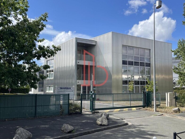 Bureau dans Bordeaux à louer - Photo de l’immeuble – Image 1 sur 6