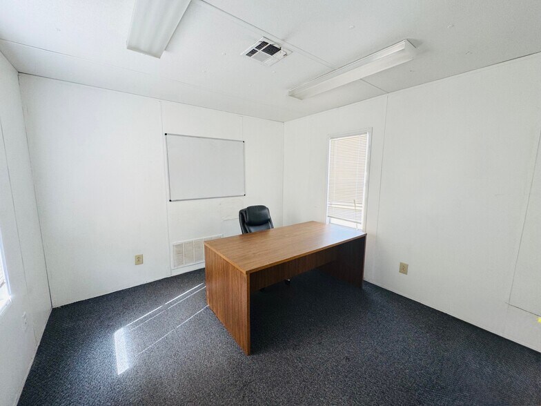 8900 Philips Hwy, Jacksonville, FL à vendre - Photo de l’immeuble – Image 3 sur 5