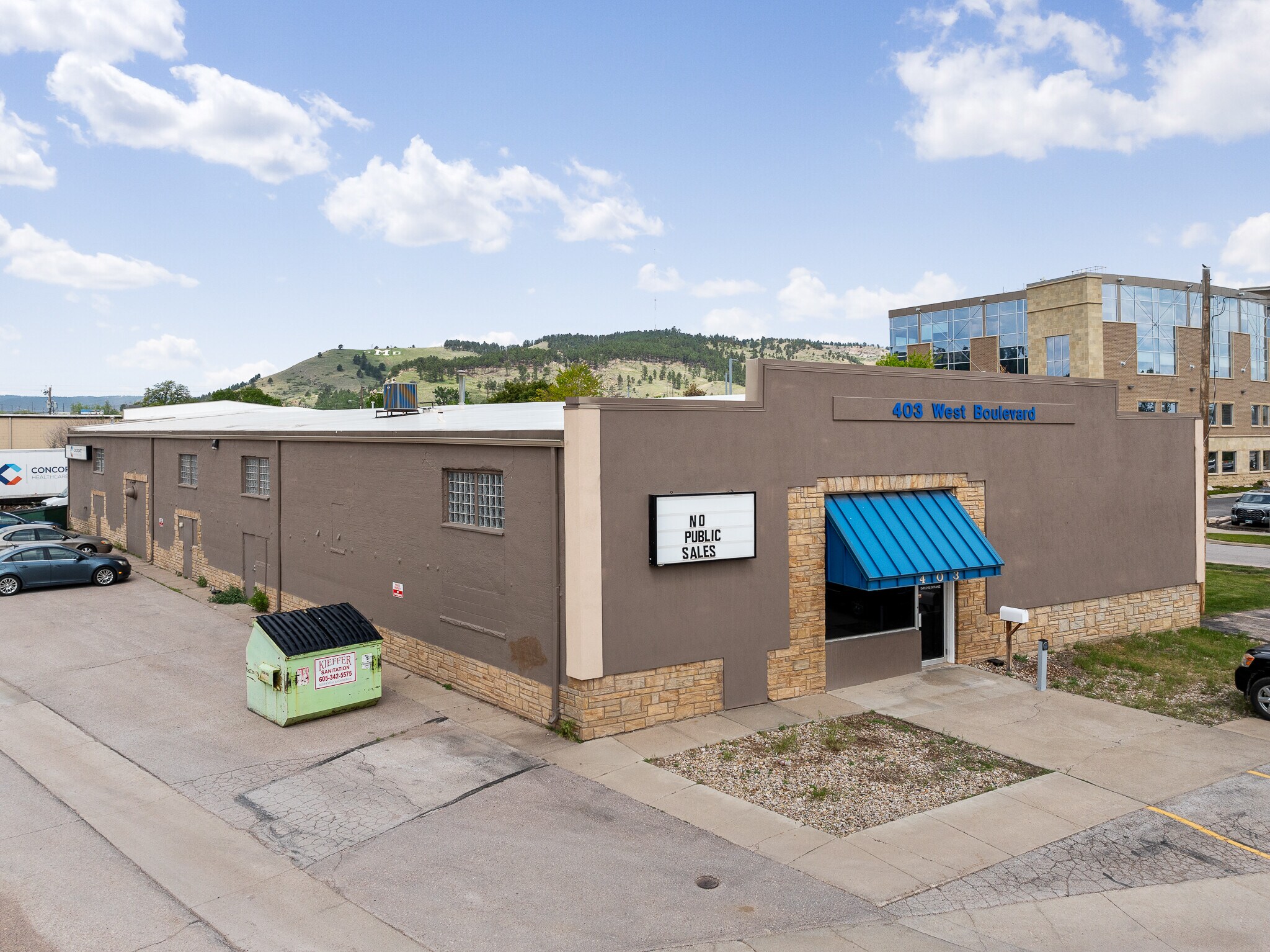 403 West Blvd, Rapid City, SD à vendre Photo de l’immeuble– Image 1 sur 21