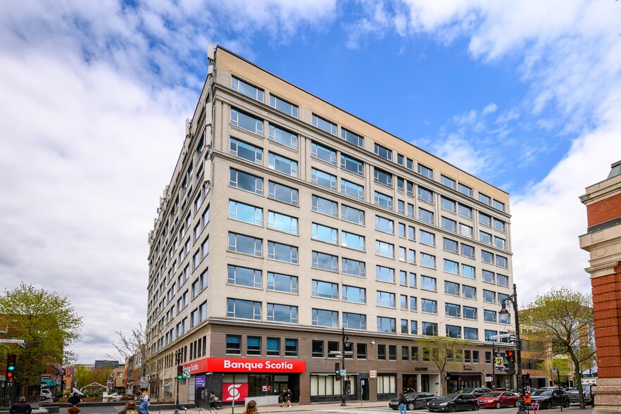 3575 Boul Saint-Laurent, Montréal, QC à louer - Photo principale – Image 1 sur 12