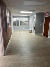 6900 S Orange Blossom Trl, Orlando, FL à louer Photo intérieure– Image 1 sur 8