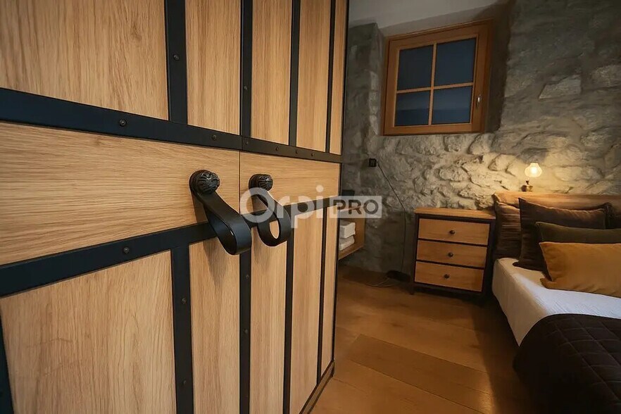 Bureau dans Cauterets à vendre - Photo de l’immeuble – Image 3 sur 9