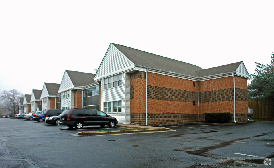 645 Baltimore Annapolis Blvd, Severna Park, MD à vendre - Photo de l’immeuble – Image 2 sur 31