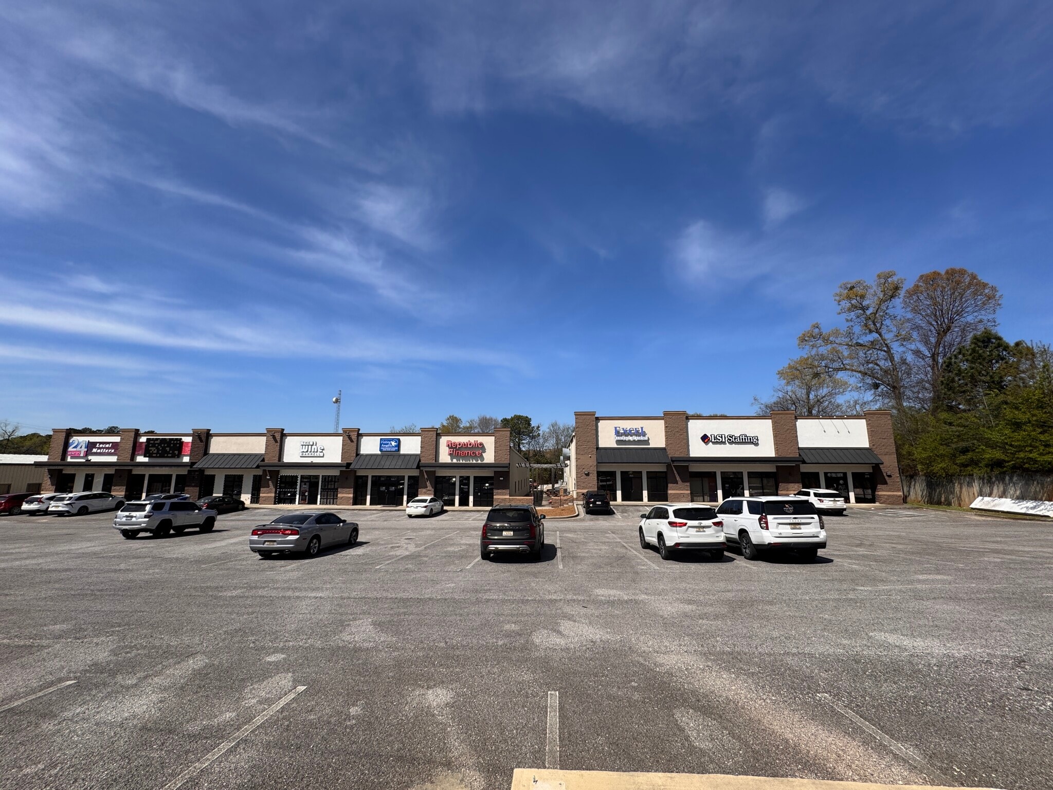 2111 US-78 E Hwy, Anniston, AL à louer Photo de l’immeuble– Image 1 sur 12