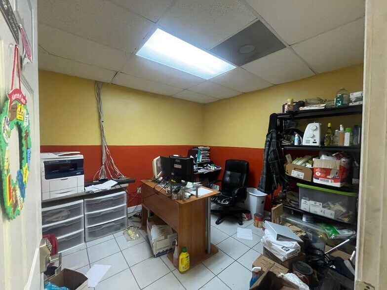 1918 N 2nd St, Booneville, MS à vendre - Photo intérieure – Image 3 sur 22