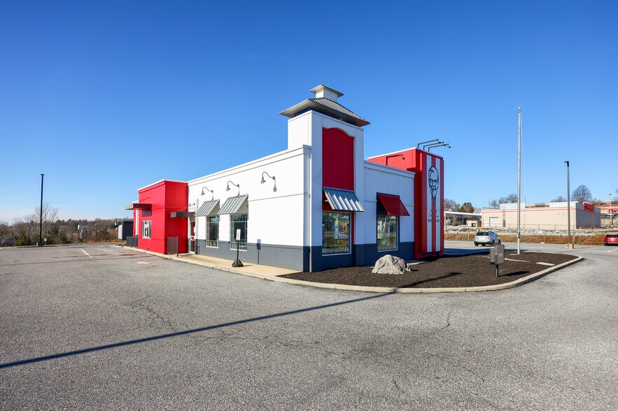 2650 S Queen St, York, PA à louer - Photo principale – Image 1 sur 1