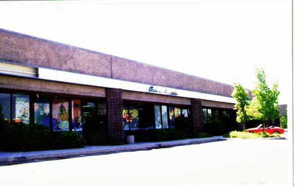 1301 E University Dr, Tempe, AZ à louer - Photo de l’immeuble – Image 3 sur 5