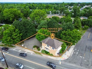 Plus de détails pour 134 S Farview Ave, Paramus, NJ - Local commercial à louer
