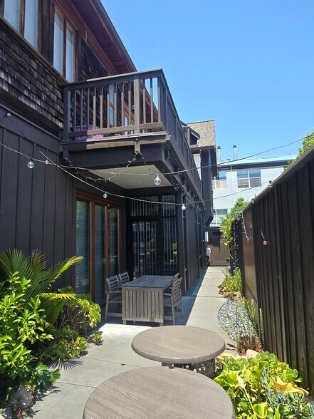 5500 Doyle St, Emeryville, CA à vendre - Photo de l’immeuble – Image 3 sur 13
