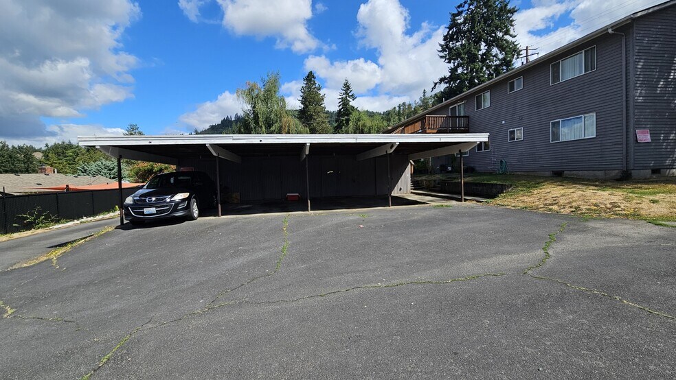 101 Spencer Creek Rd, Kalama, WA à vendre - Photo de l’immeuble – Image 3 sur 9