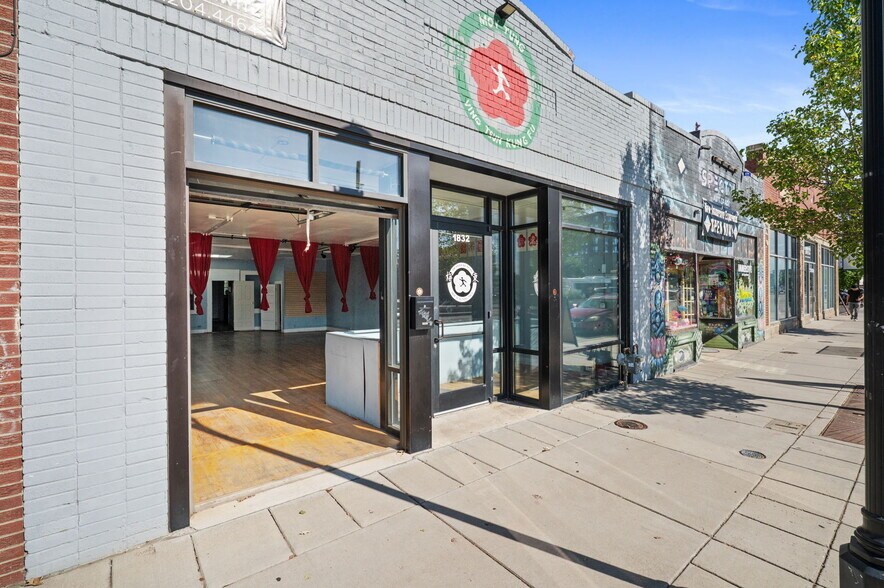 1832 S Broadway, Denver, CO à louer - Photo de l’immeuble – Image 3 sur 12