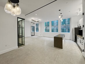 200 Park Ave S, New York, NY à louer Photo intérieure– Image 1 sur 8