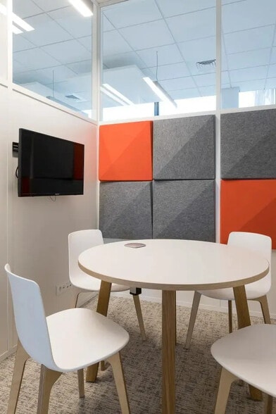 Bureau dans Saint-Denis à louer - Photo intérieure – Image 3 sur 13