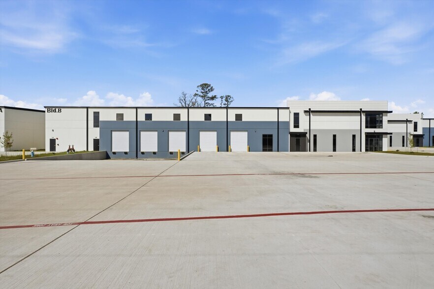 7933 Ley Rd, Houston, TX à louer - Photo de l’immeuble – Image 2 sur 25