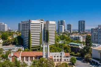 930 Hilgard Ave, Los Angeles, CA à louer Photo de l’immeuble– Image 2 sur 3