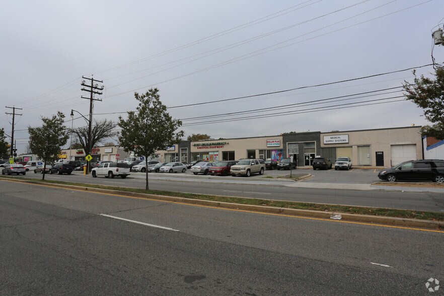 3172-3182 Bladensburg Rd NE, Washington, DC à louer - Photo de l’immeuble – Image 3 sur 9