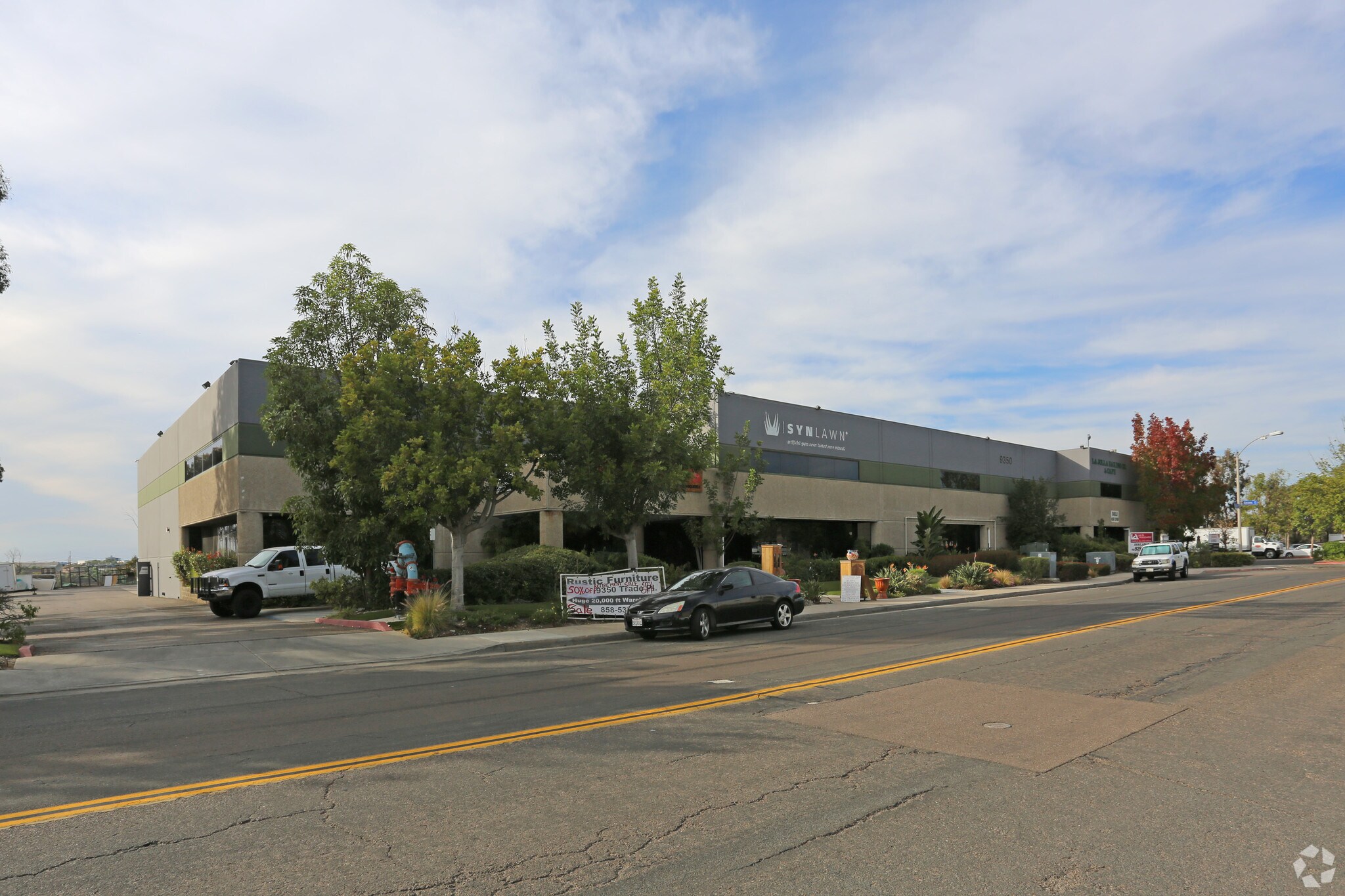 9350 Trade Pl, San Diego, CA à louer Photo de l’immeuble– Image 1 sur 4