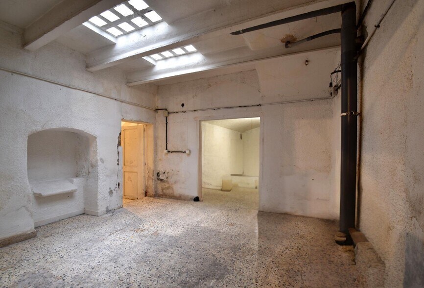Immeuble residentiel dans Vilanova i la Geltrú, Barcelona à vendre - Photo intérieure – Image 1 sur 1
