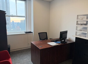 122 E 42nd St, New York, NY à louer Photo intérieure– Image 1 sur 2