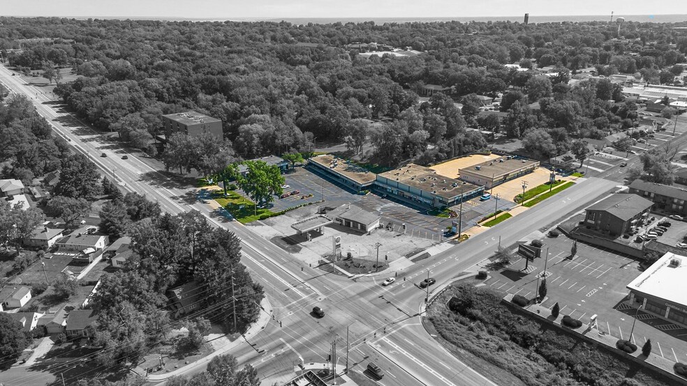 Oak Cliff Park portefeuille de 4 biens à vendre sur LoopNet.fr - Photo de l’immeuble – Image 2 sur 14