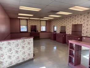 100 N Buckmarsh St, Berryville, VA à louer Photo intérieure– Image 2 sur 9