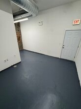 3810 W North Ave, Chicago, IL à louer Photo intérieure– Image 2 sur 4