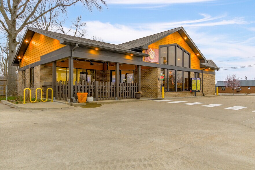 1009 N Providence Rd, Columbia, MO à louer - Photo de l’immeuble – Image 3 sur 40