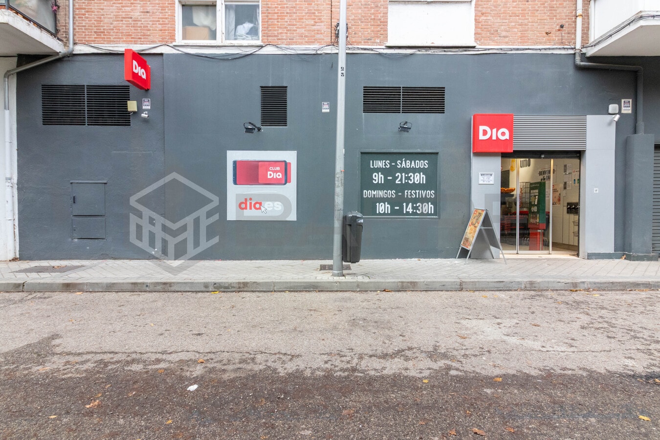 Madrid, MAD 28043 - Lot 1 - - Photo intérieure - Image 2 of 3