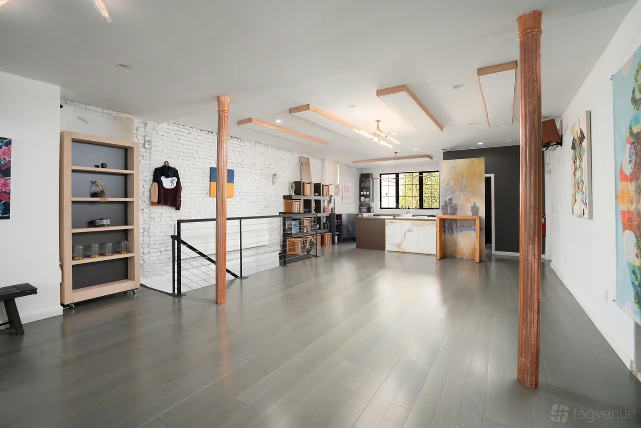 343 Grand St, Brooklyn, NY à louer Photo intérieure– Image 1 sur 5