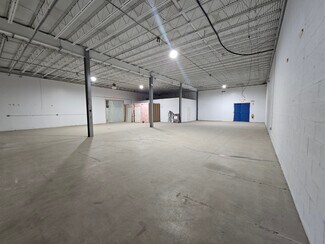 Plus de détails pour 43 Transport Ln, Pine Island, NY - Industriel/Logistique à louer