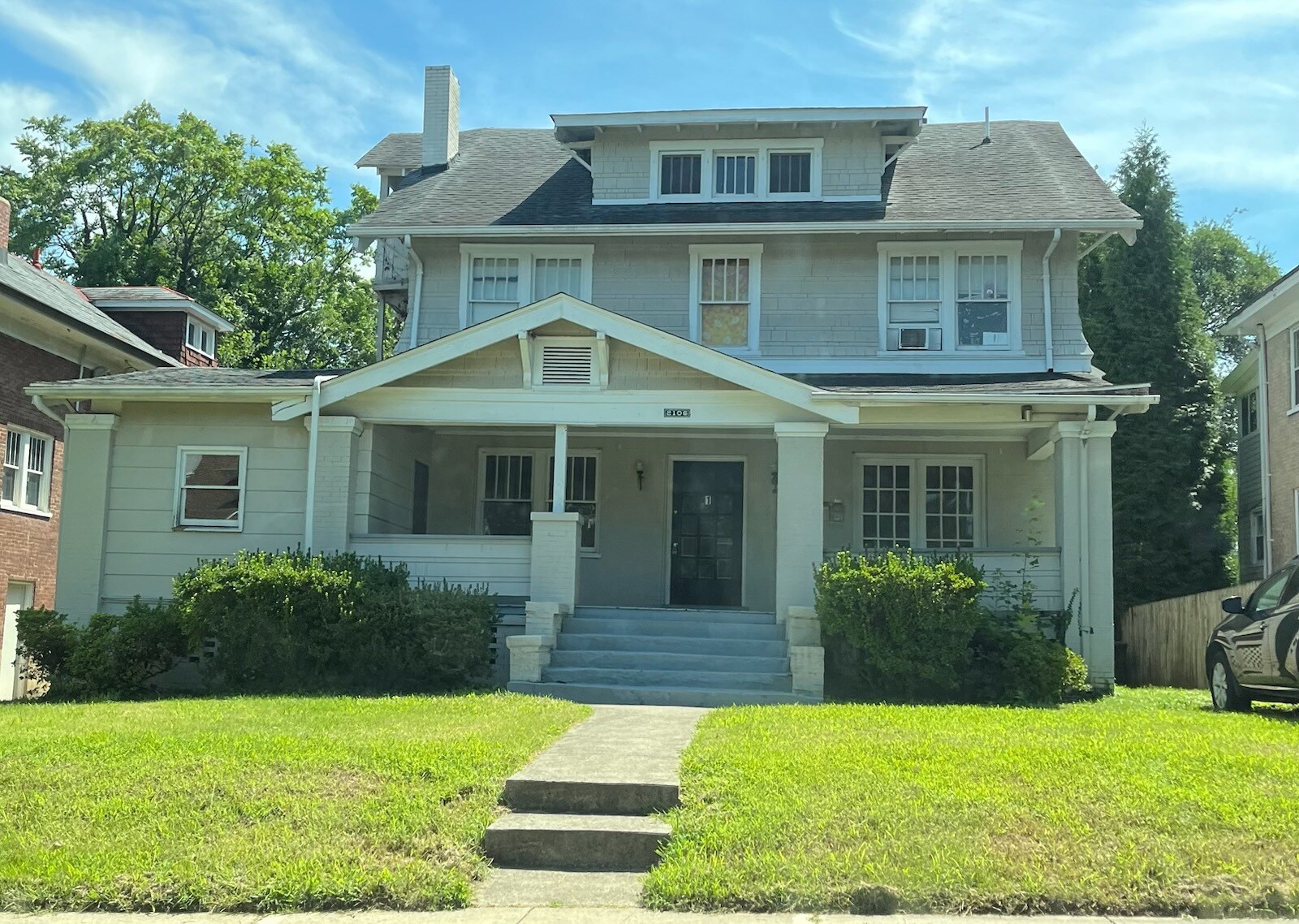 2106 Westover Ave SW, Roanoke, VA à vendre Photo de l’immeuble– Image 1 sur 16