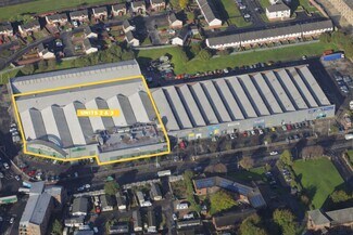 Plus de détails pour 29 Saracen St, Glasgow - Local commercial à louer