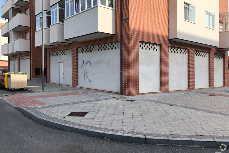 Immeuble residentiel dans Ávila, Ávila à vendre - Photo intérieure – Image 1 sur 1