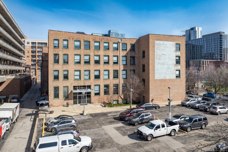 940 W Adams St, Chicago, IL à louer - Photo de l’immeuble – Image 3 sur 11
