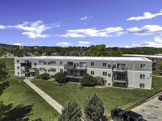 Plus de détails pour 426 & 434 E Fairmont Blvd, Rapid City, SD - Logement à vendre