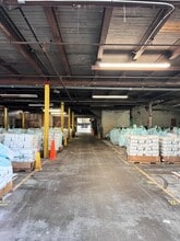 1725-1769 London Rd, Cleveland, OH à louer Photo intérieure– Image 1 sur 3