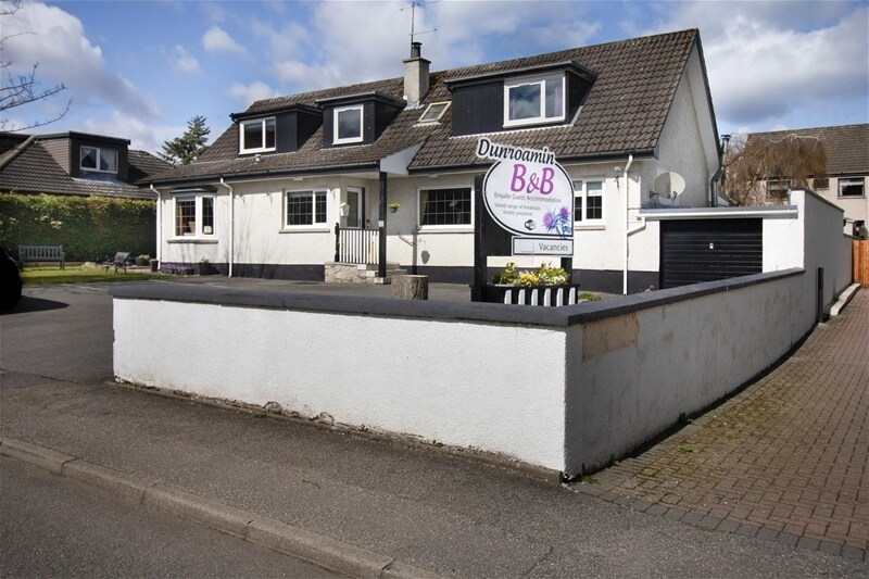 2 Craig Na Gower Av, Aviemore à vendre - Photo de l’immeuble – Image 3 sur 13