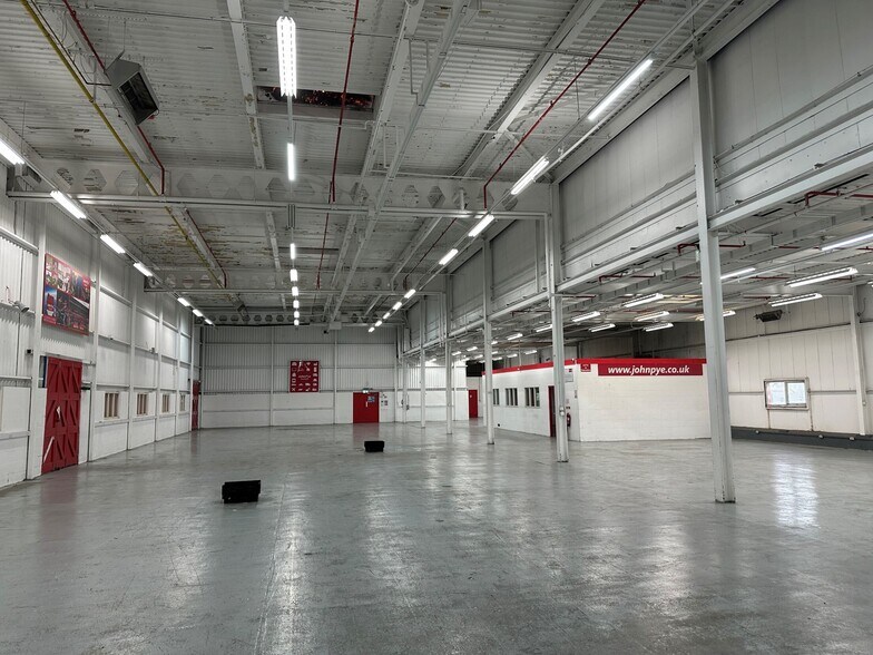 Kenfig Industrial Estate, Port Talbot à vendre - Photo de l’immeuble – Image 3 sur 5