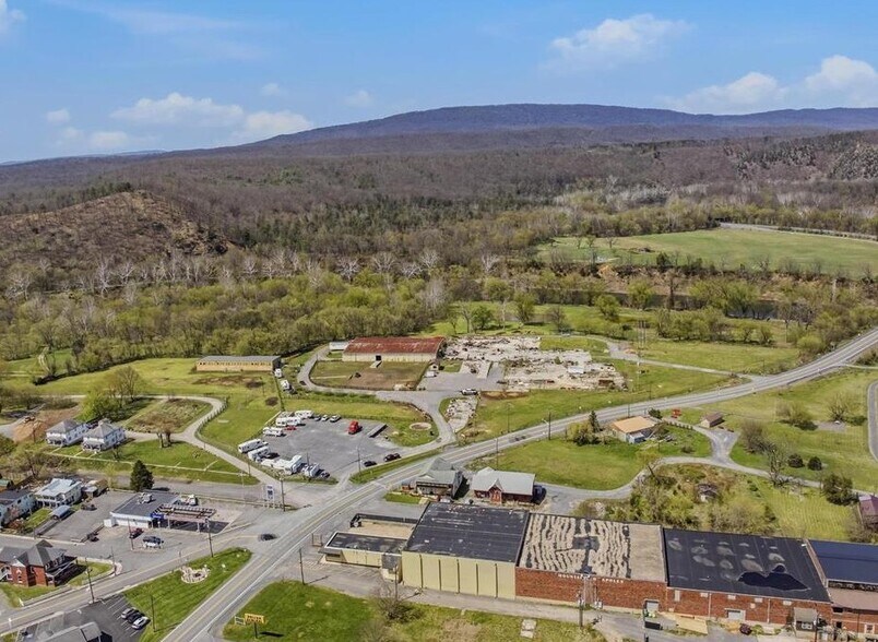 86 Henry W Miller Blvd, Paw Paw, WV à vendre - Aérien – Image 2 sur 15