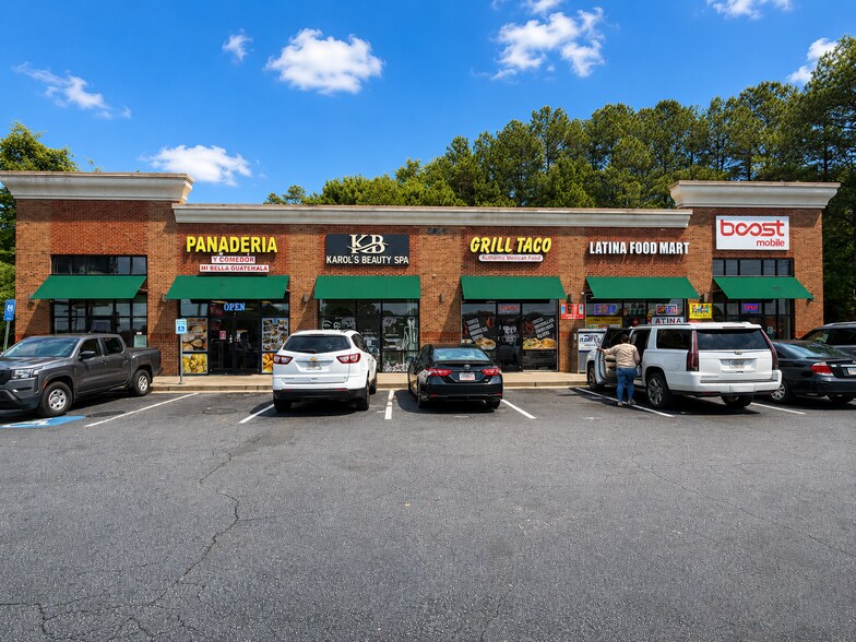 5895 Jimmy Carter Blvd, Norcross, GA à vendre - Photo de l’immeuble – Image 1 sur 8