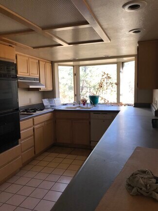 Plus de détails pour 300 E White Mountain Blvd, Pinetop Lakeside, AZ - Logement à vendre