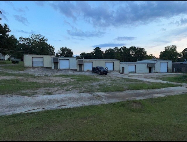 102 Pine Ave, Hueytown, AL à vendre - Photo de l’immeuble – Image 1 sur 4