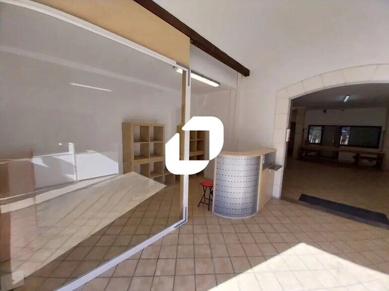 Local commercial dans Eysines à louer - Photo intérieure – Image 2 sur 15