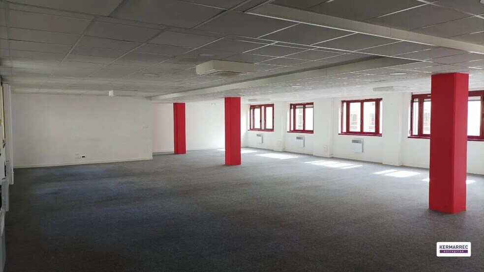 Bureau dans Nantes à vendre - Photo de l’immeuble – Image 2 sur 10