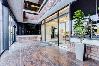 800 N Haven Ave, Ontario, CA à louer Photo intérieure– Image 1 sur 3