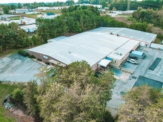 Plus de détails pour 325 Spencer Rd NE, Conover, NC - Industriel/Logistique à vendre